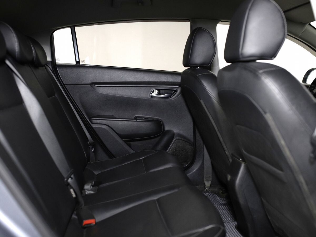 Kia Rio 2020 - фото автомобиля