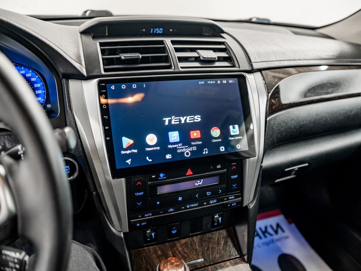 Toyota Camry 2014 - фото автомобиля