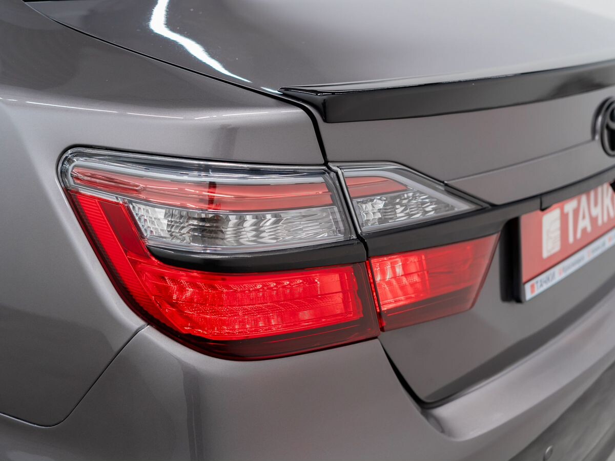 Toyota Camry 2014 - фото автомобиля