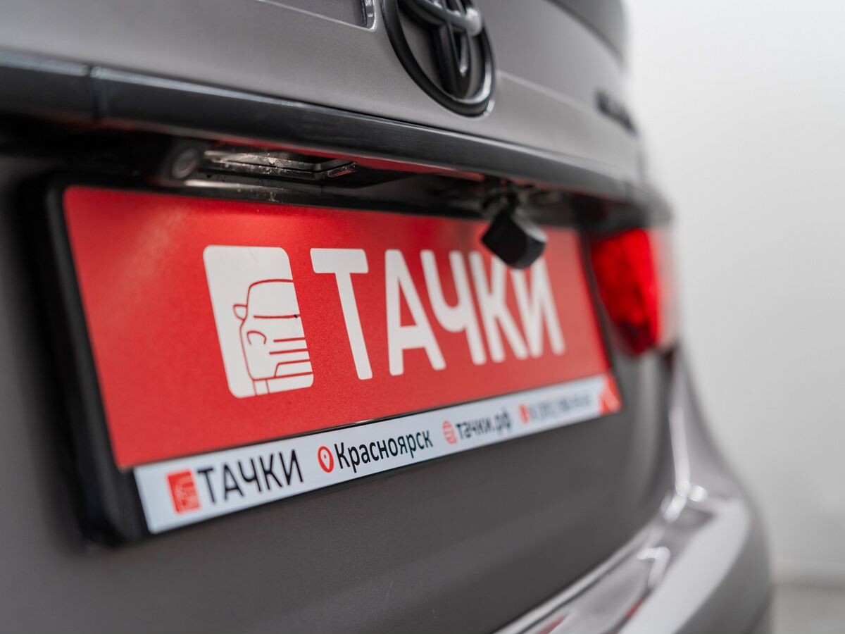 Toyota Camry 2014 - фото автомобиля