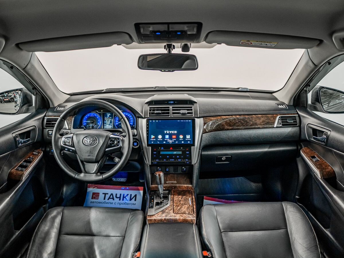 Toyota Camry 2014 - фото автомобиля