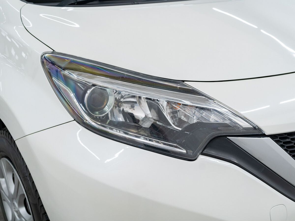 Nissan Note 2018 - фото автомобиля