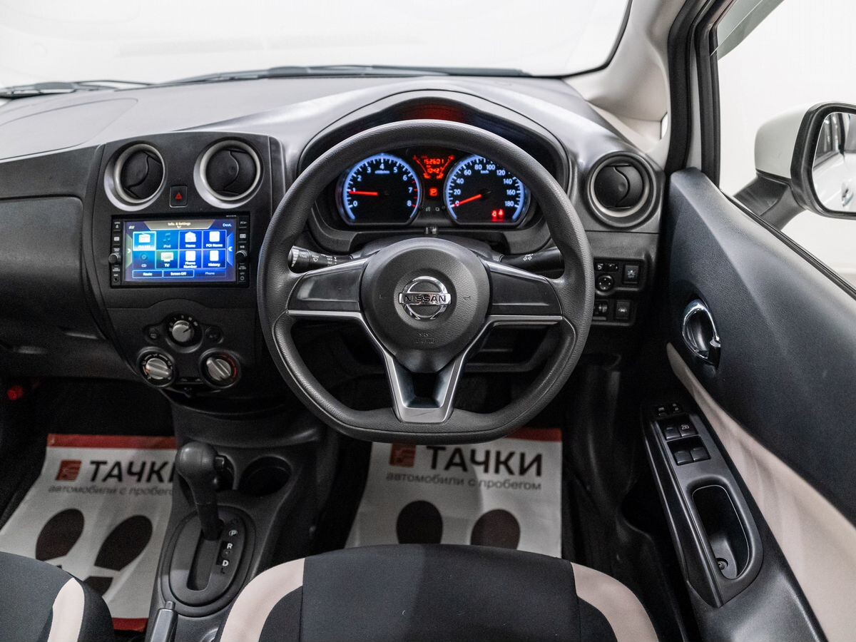 Nissan Note 2018 - фото автомобиля