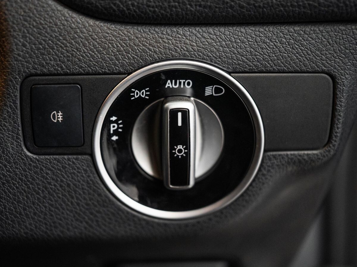 Mercedes-Benz CLA 2014 - фото автомобиля