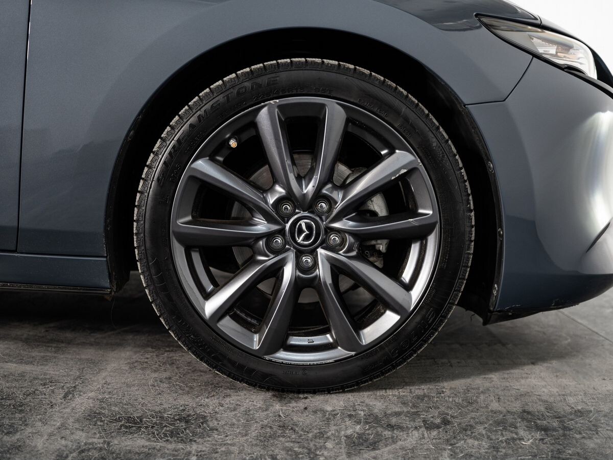 Mazda 3 2019 - фото автомобиля