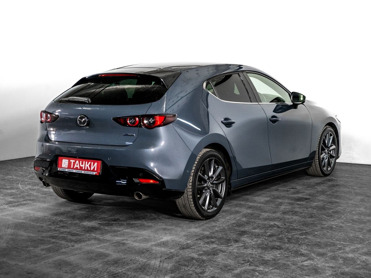 Mazda 3 2019 - фото автомобиля