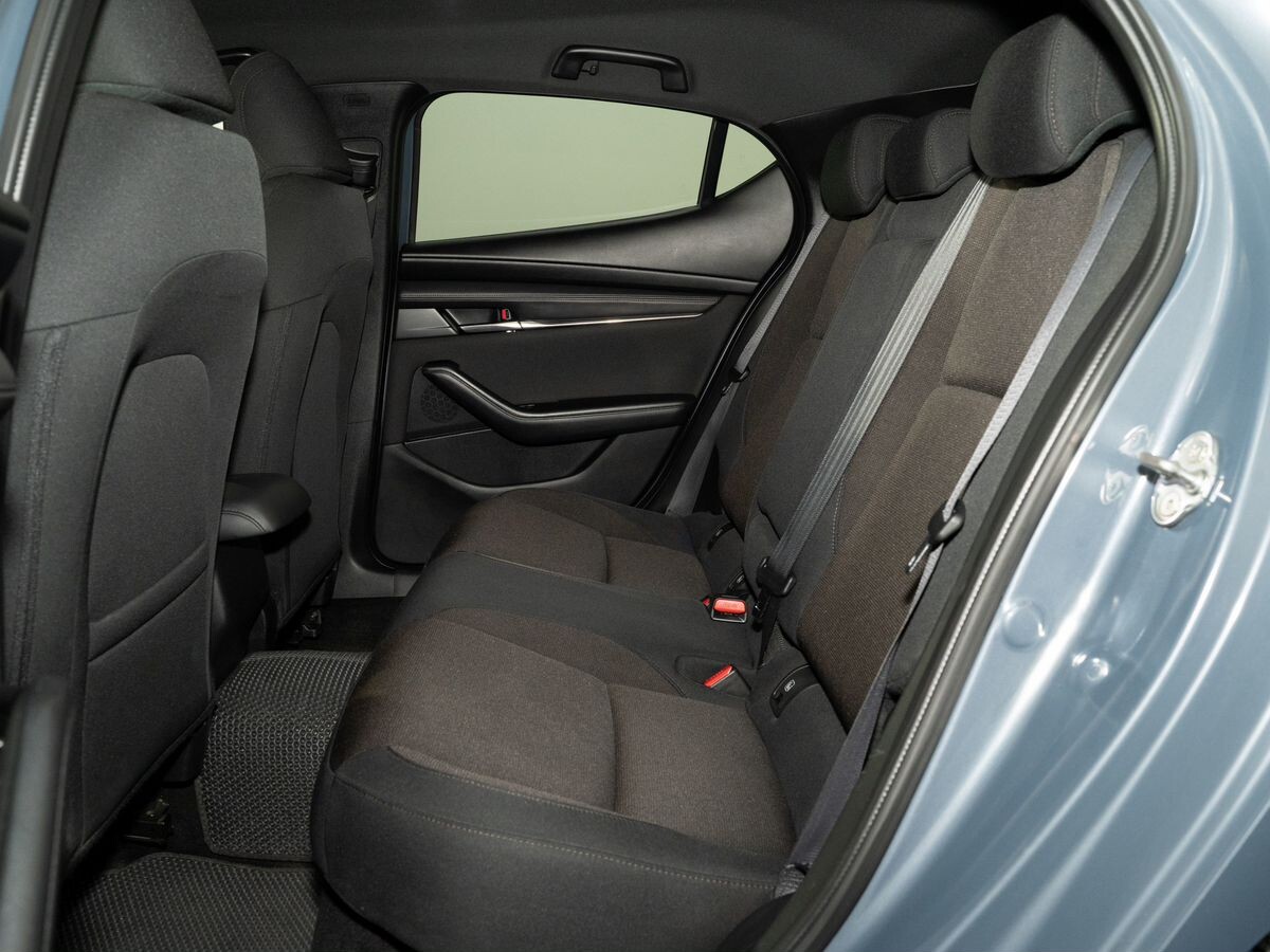 Mazda 3 2019 - фото автомобиля