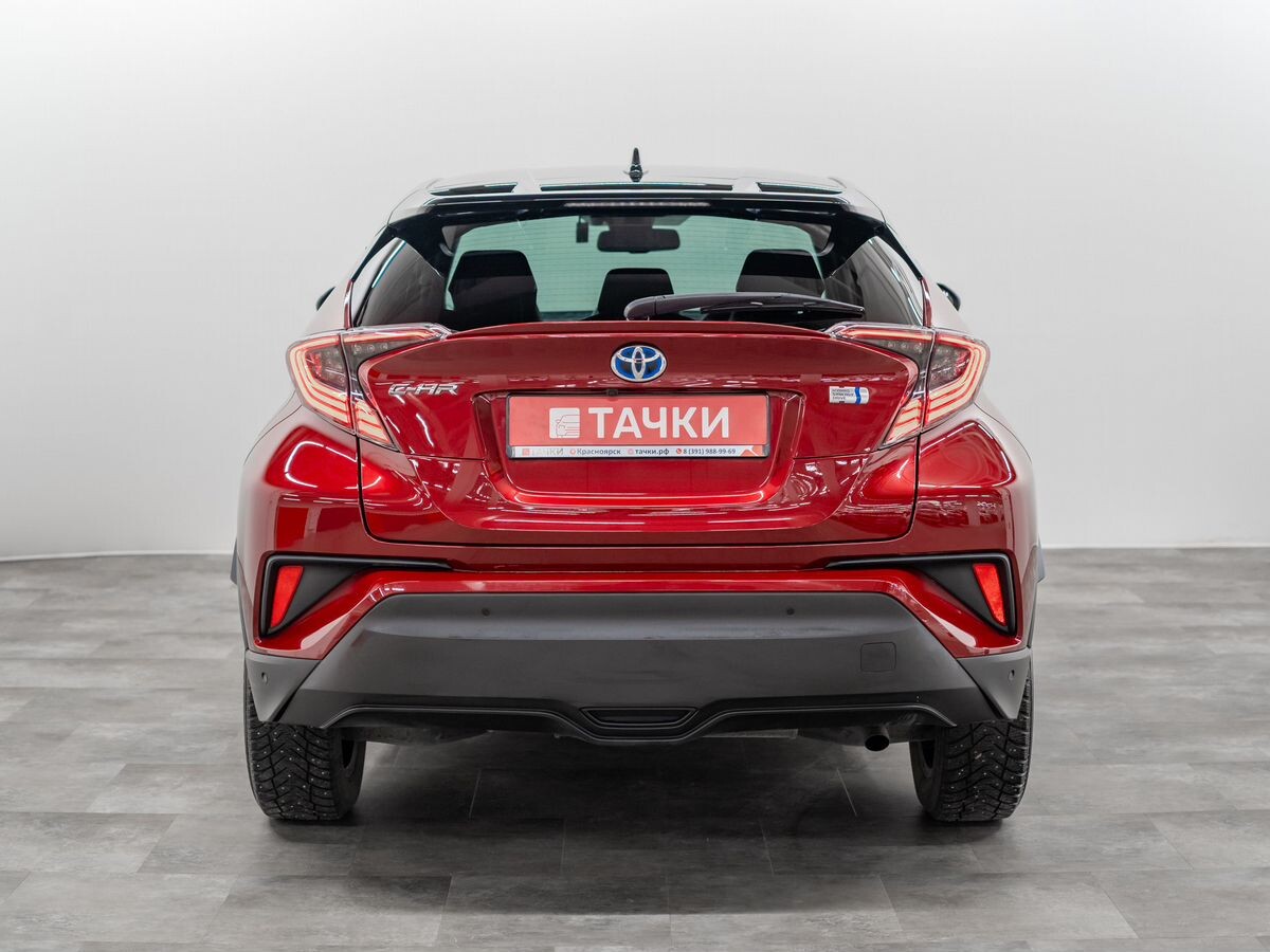 Toyota C-HR 2018 - фото автомобиля