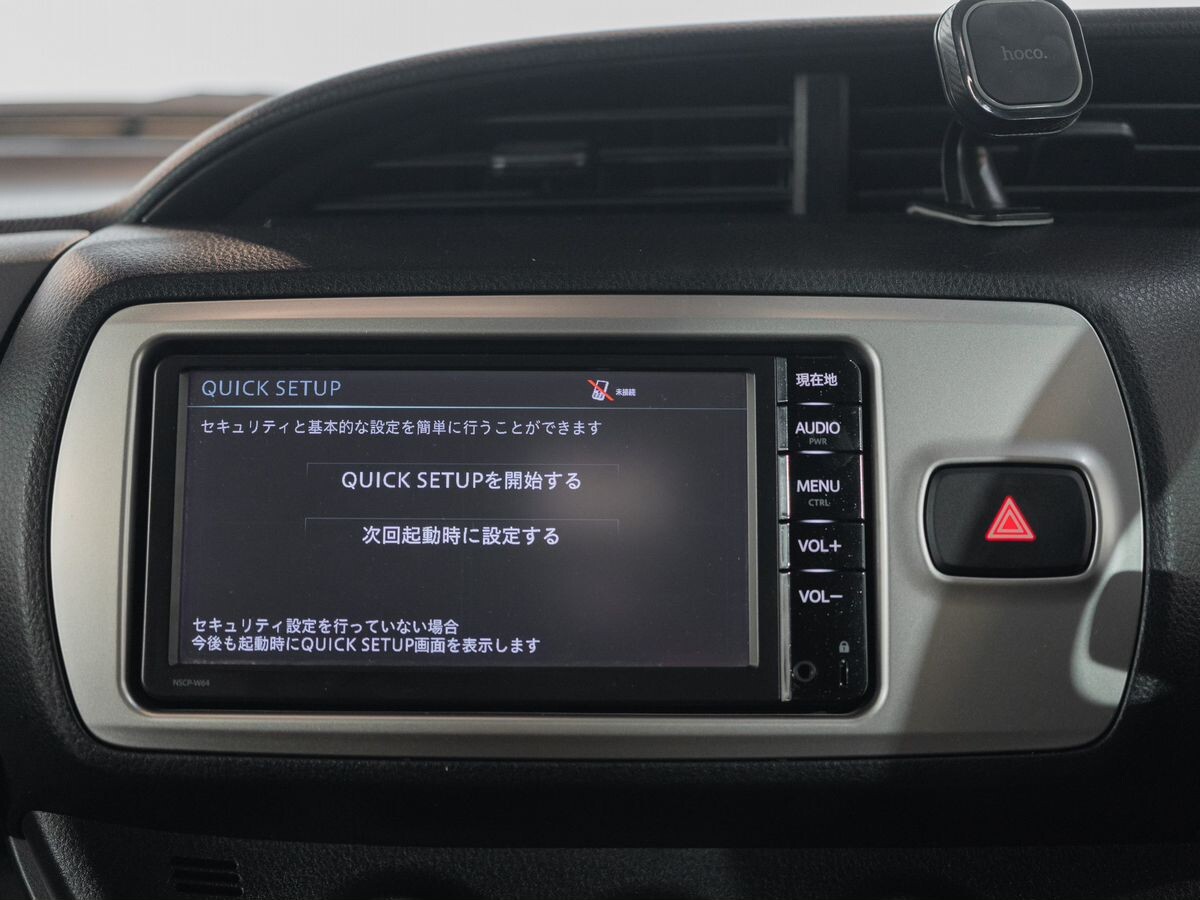 Toyota Vitz 2015 - фото автомобиля