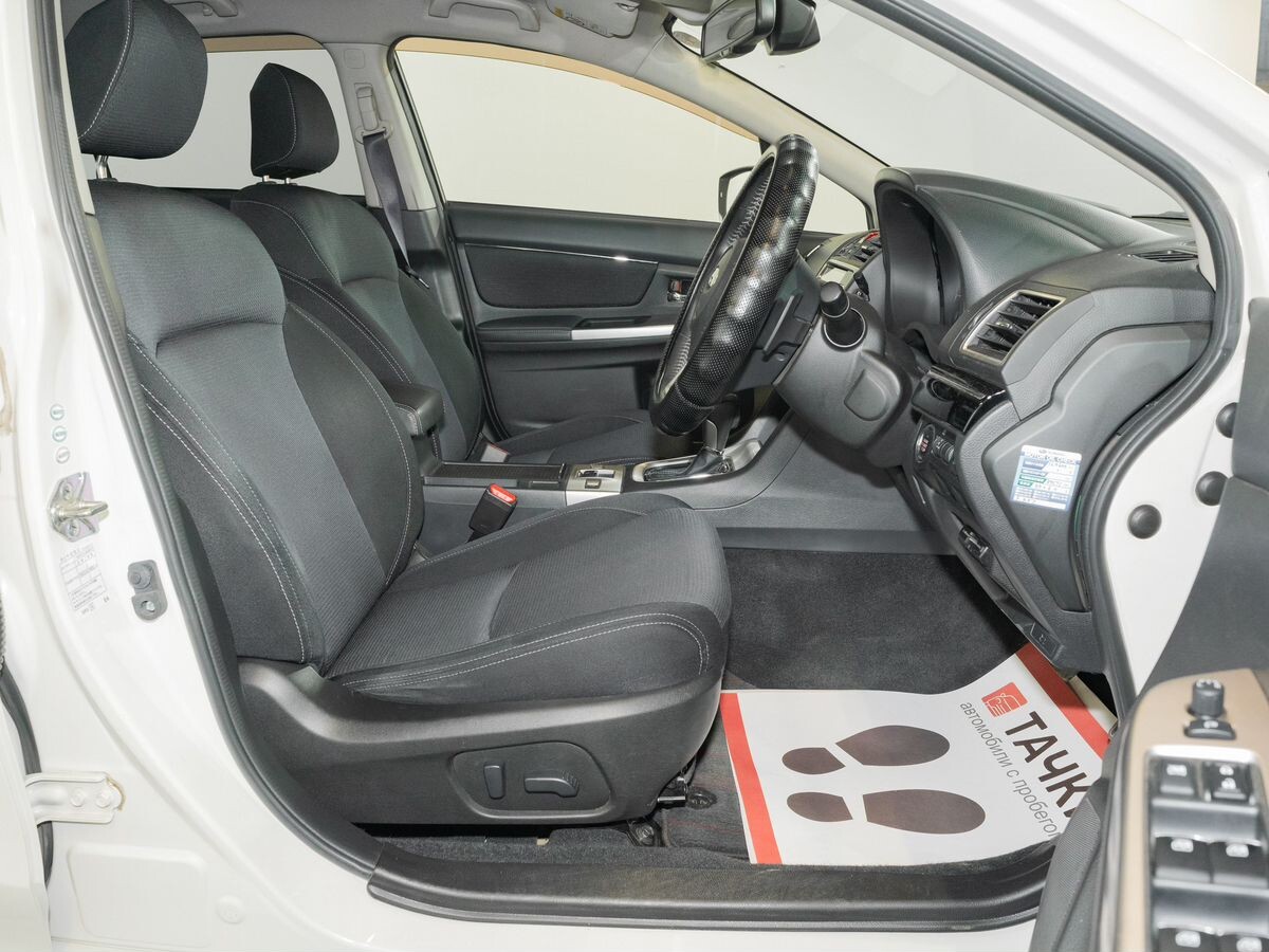 Subaru Levorg 2015 - фото автомобиля