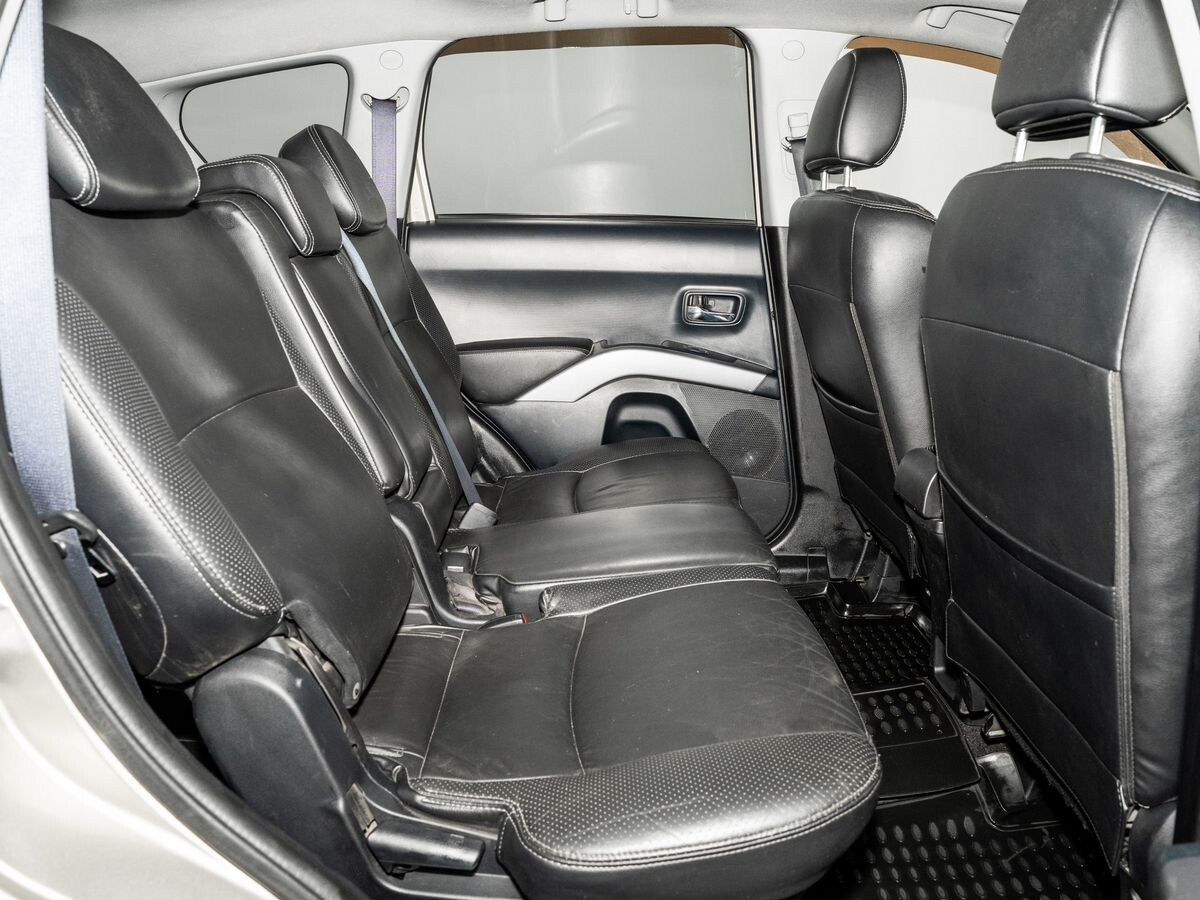 Mitsubishi Outlander 2008 - фото автомобиля