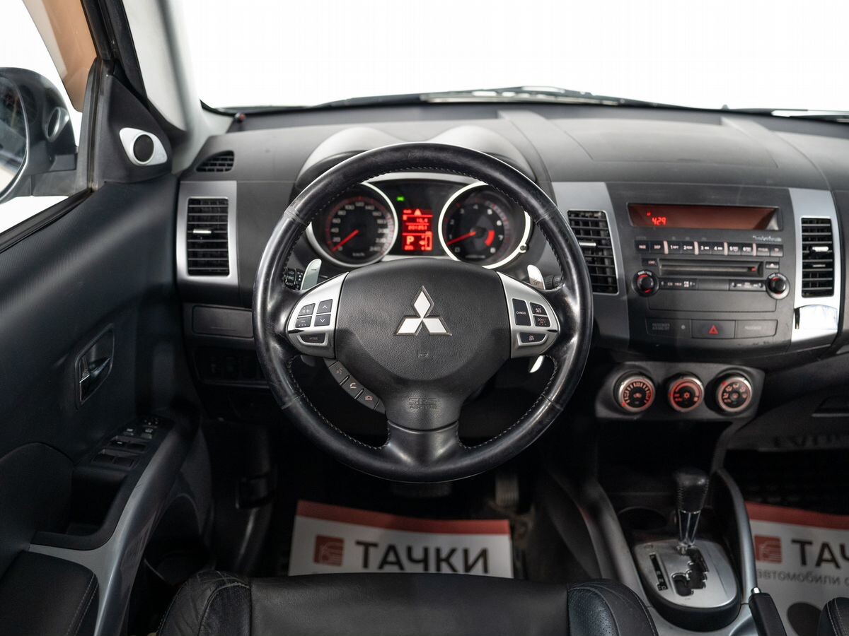 Mitsubishi Outlander 2008 - фото автомобиля
