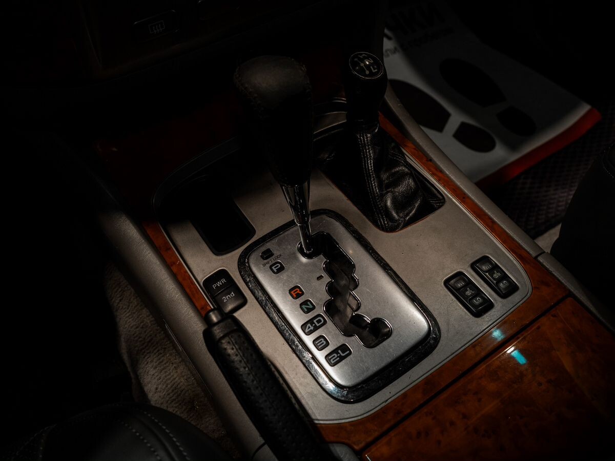 Toyota Land Cruiser 2006 - фото автомобиля