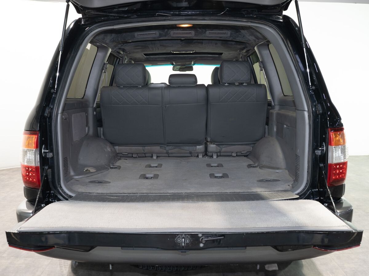 Toyota Land Cruiser 2006 - фото автомобиля