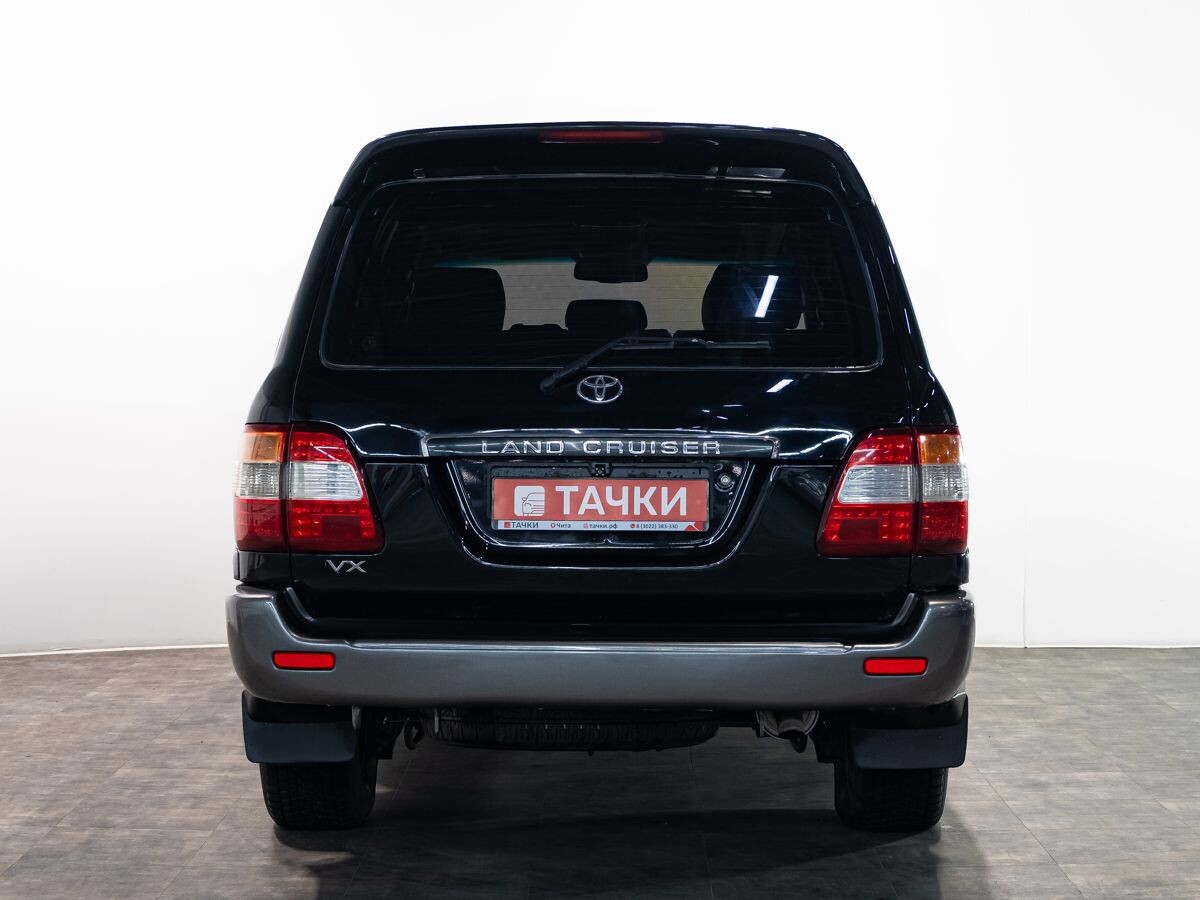 Toyota Land Cruiser 2006 - фото автомобиля