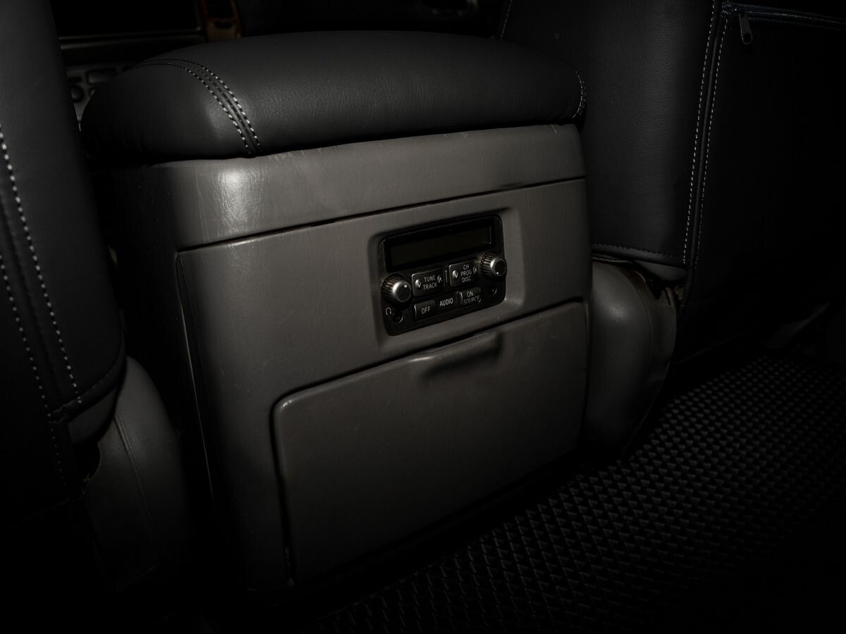 Toyota Land Cruiser 2006 - фото автомобиля