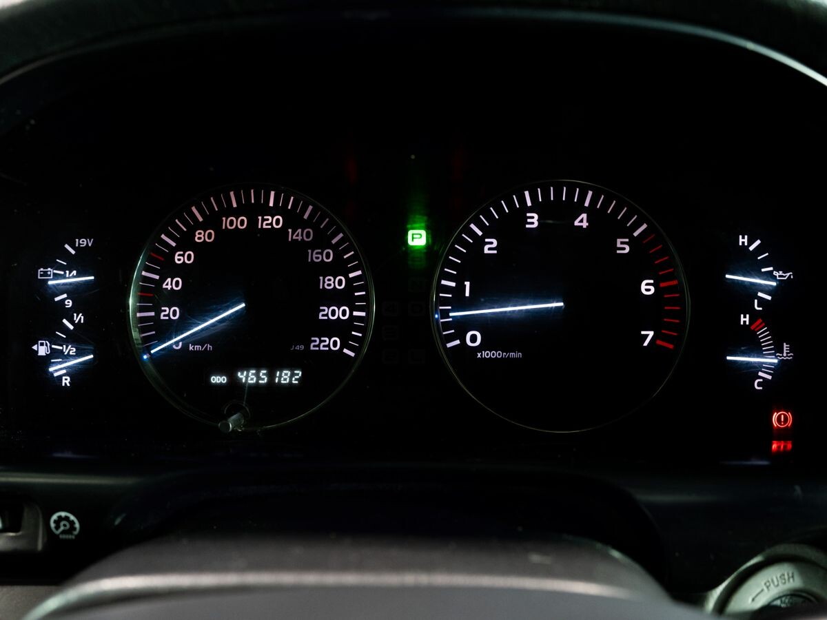 Toyota Land Cruiser 2006 - фото автомобиля