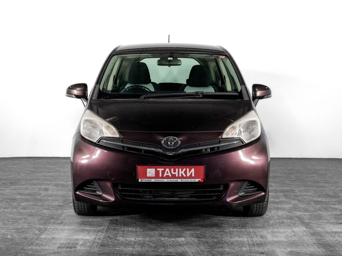 Toyota Ractis 2011 - фото автомобиля