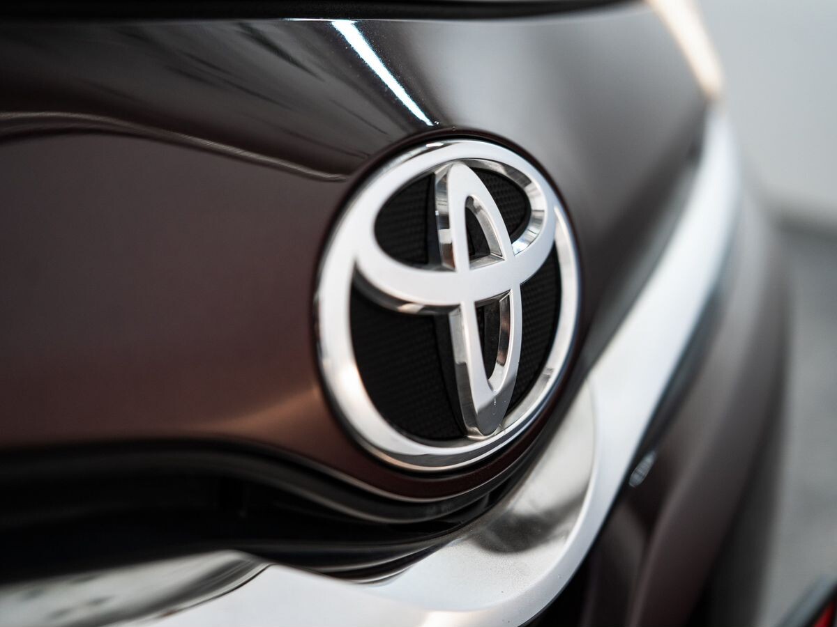 Toyota Ractis 2011 - фото автомобиля