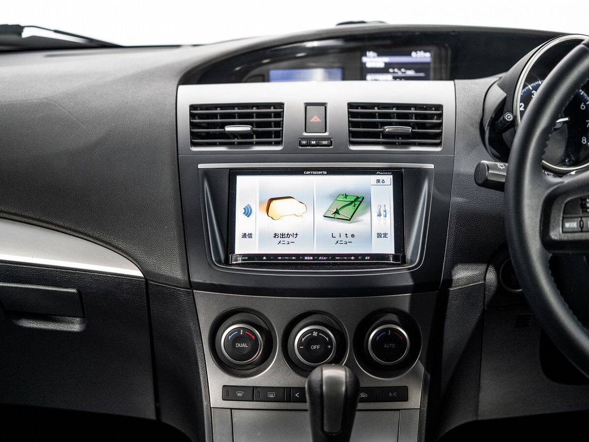 Mazda Axela 2012 - фото автомобиля