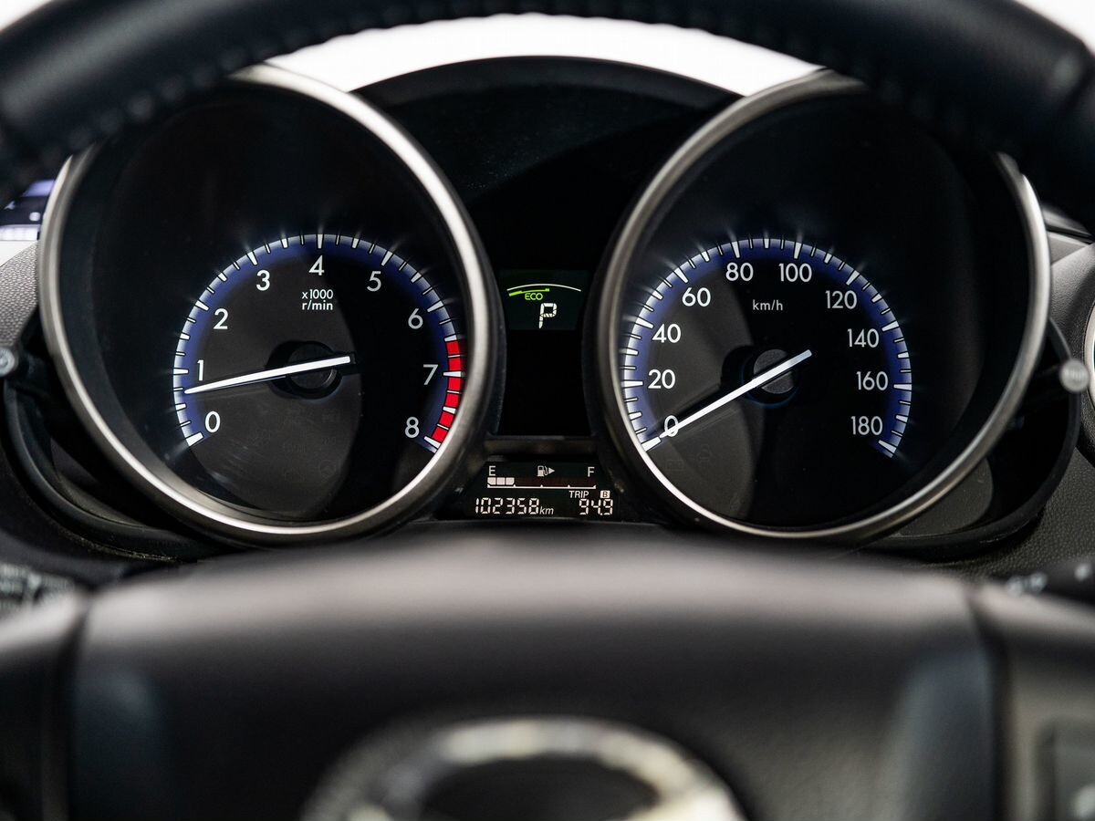 Mazda Axela 2012 - фото автомобиля