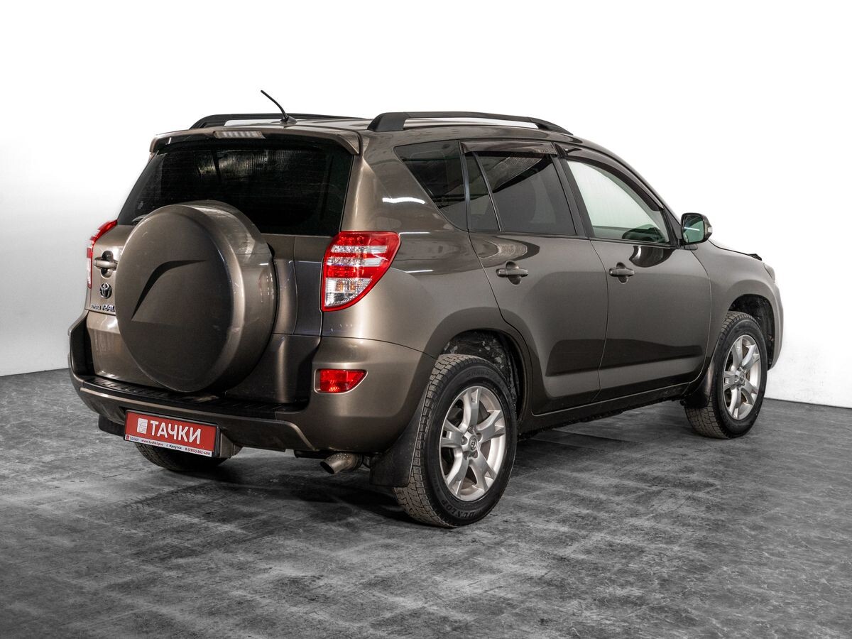 Toyota RAV4 2011 - фото автомобиля
