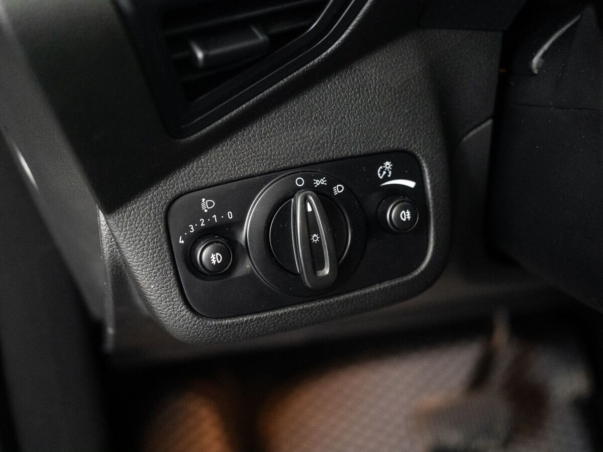 Ford Kuga 2014 - фото автомобиля