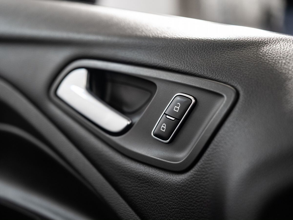 Ford Kuga 2014 - фото автомобиля