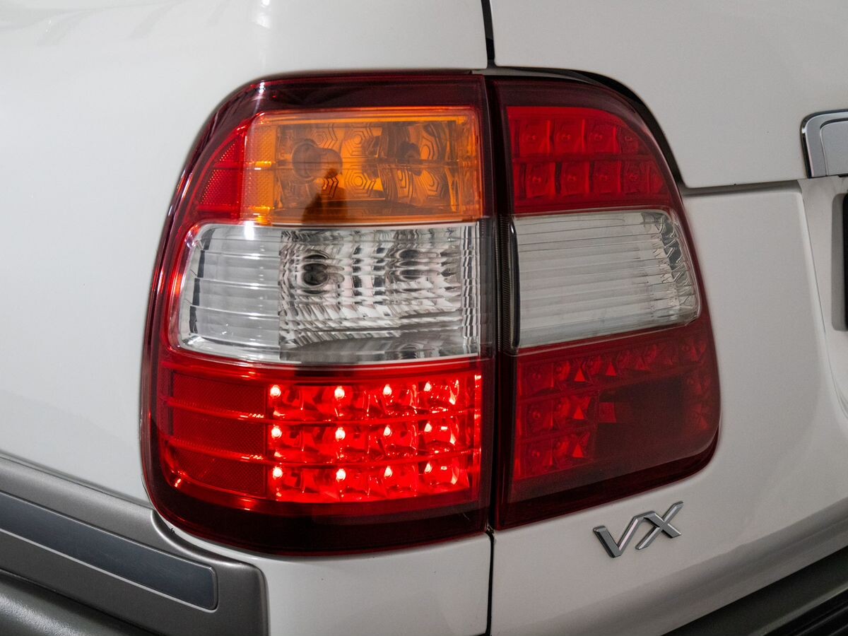 Toyota Land Cruiser 2005 - фото автомобиля