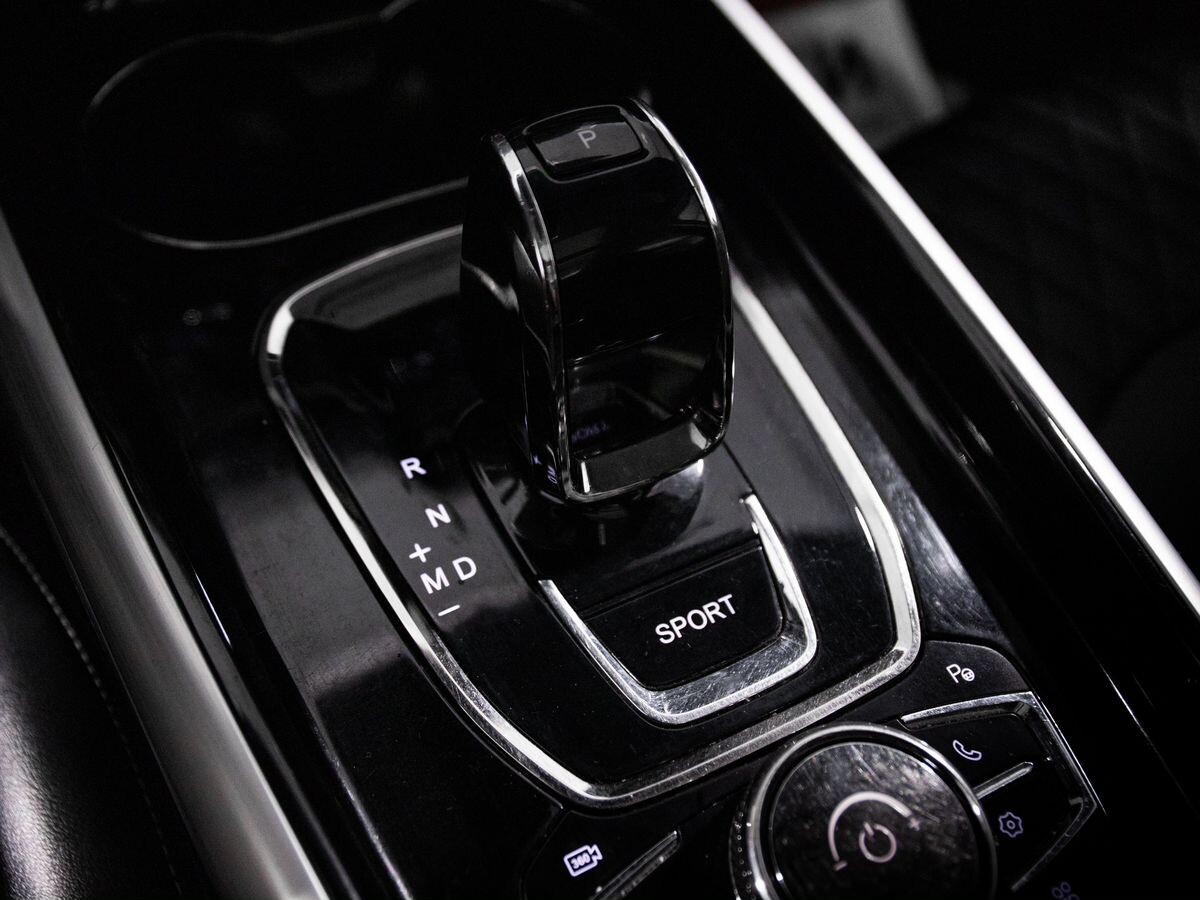 Exeed TXL 2021 - фото автомобиля