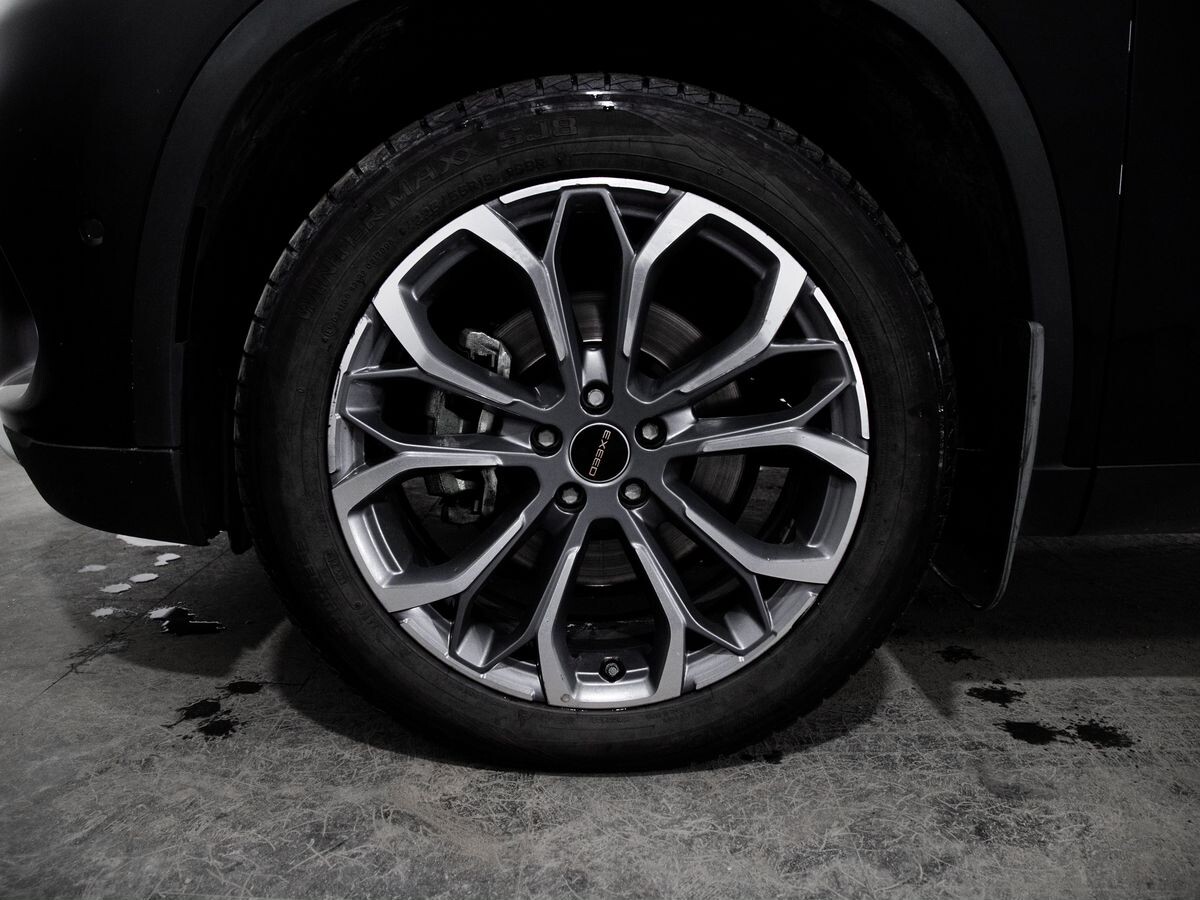 Exeed TXL 2021 - фото автомобиля