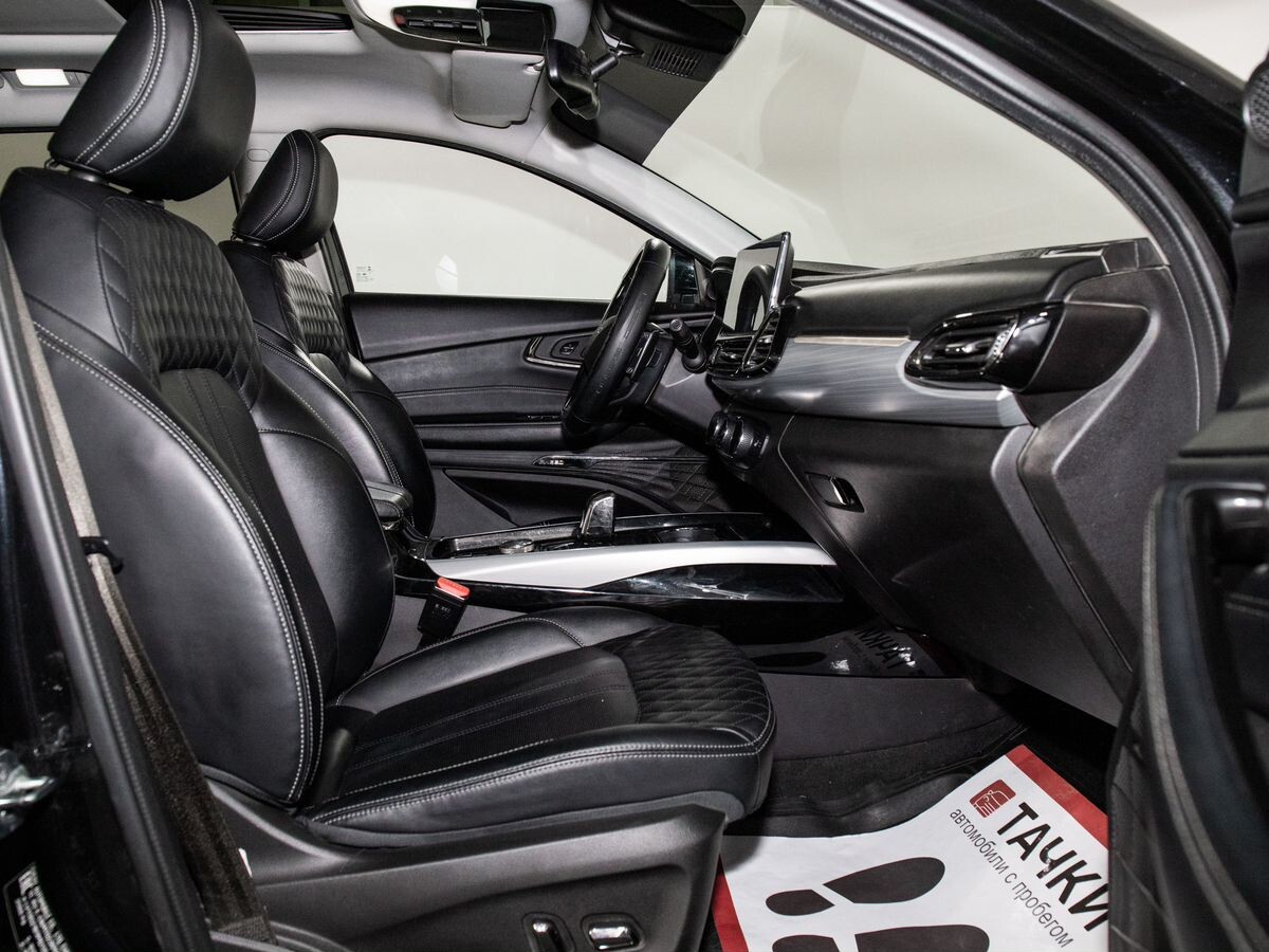 Exeed TXL 2021 - фото автомобиля