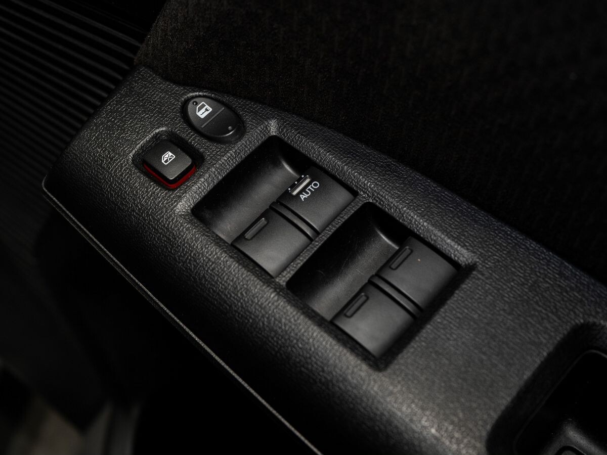 Honda Freed 2012 - фото автомобиля