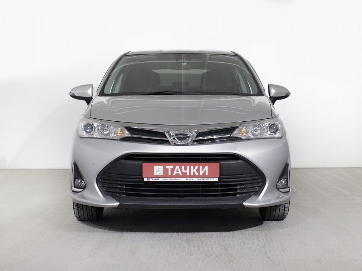 Toyota Corolla 2019 - фото автомобиля