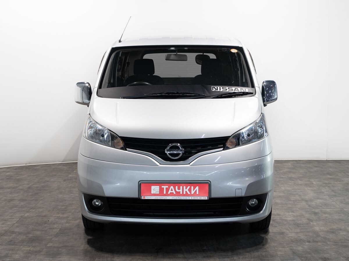 Nissan NV200 2017 - фото автомобиля