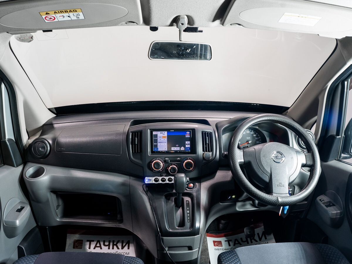 Nissan NV200 2017 - фото автомобиля