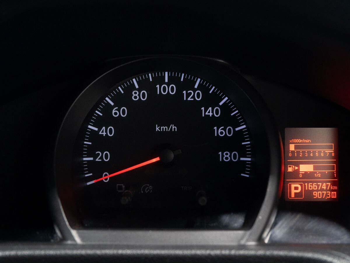 Nissan NV200 2017 - фото автомобиля