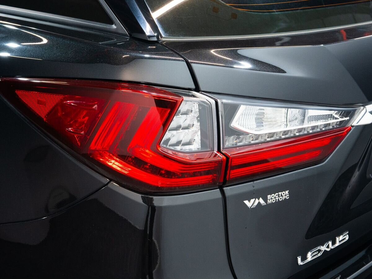 Lexus RX 2019 - фото автомобиля