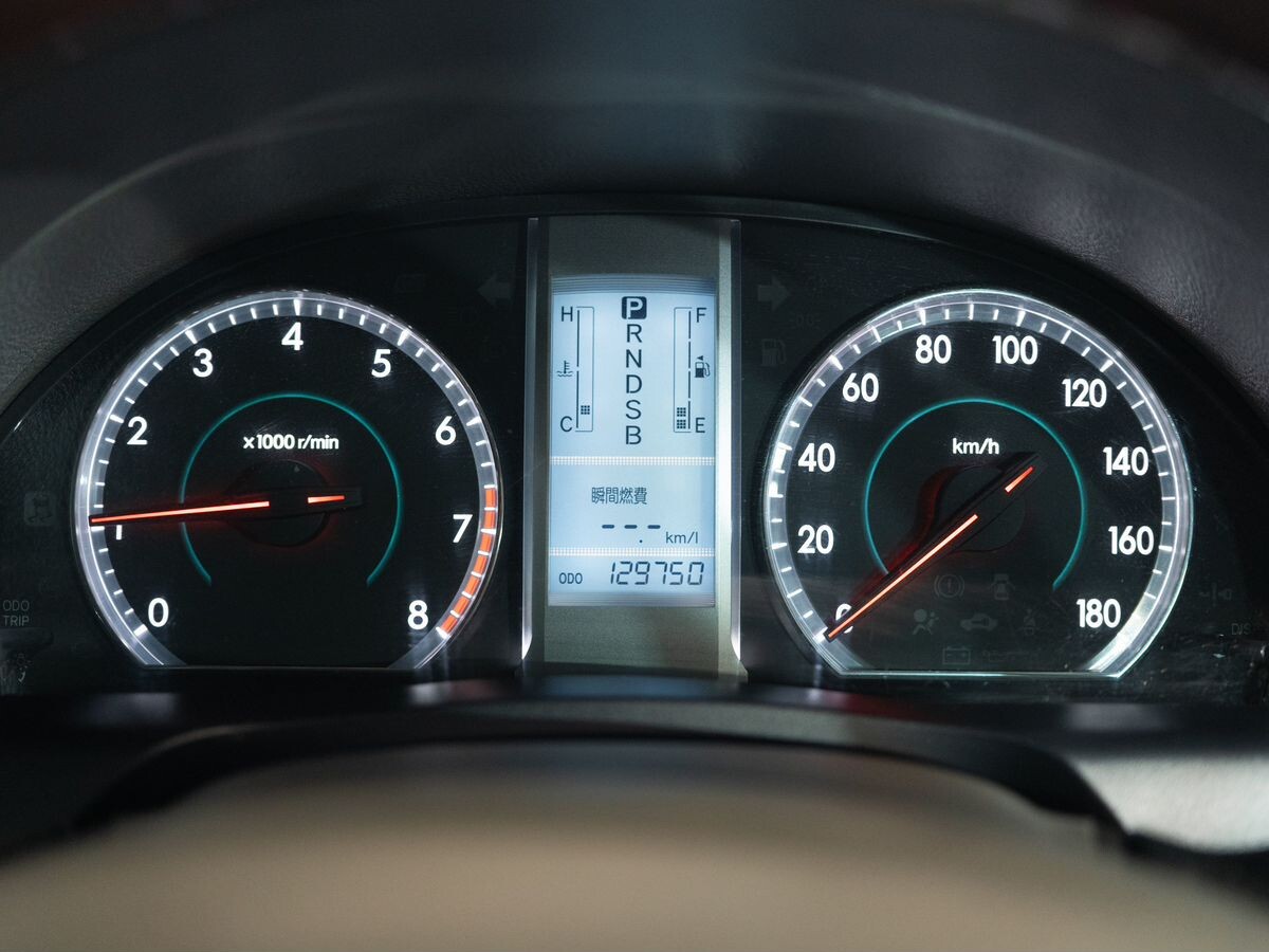 Toyota Premio 2010 - фото автомобиля