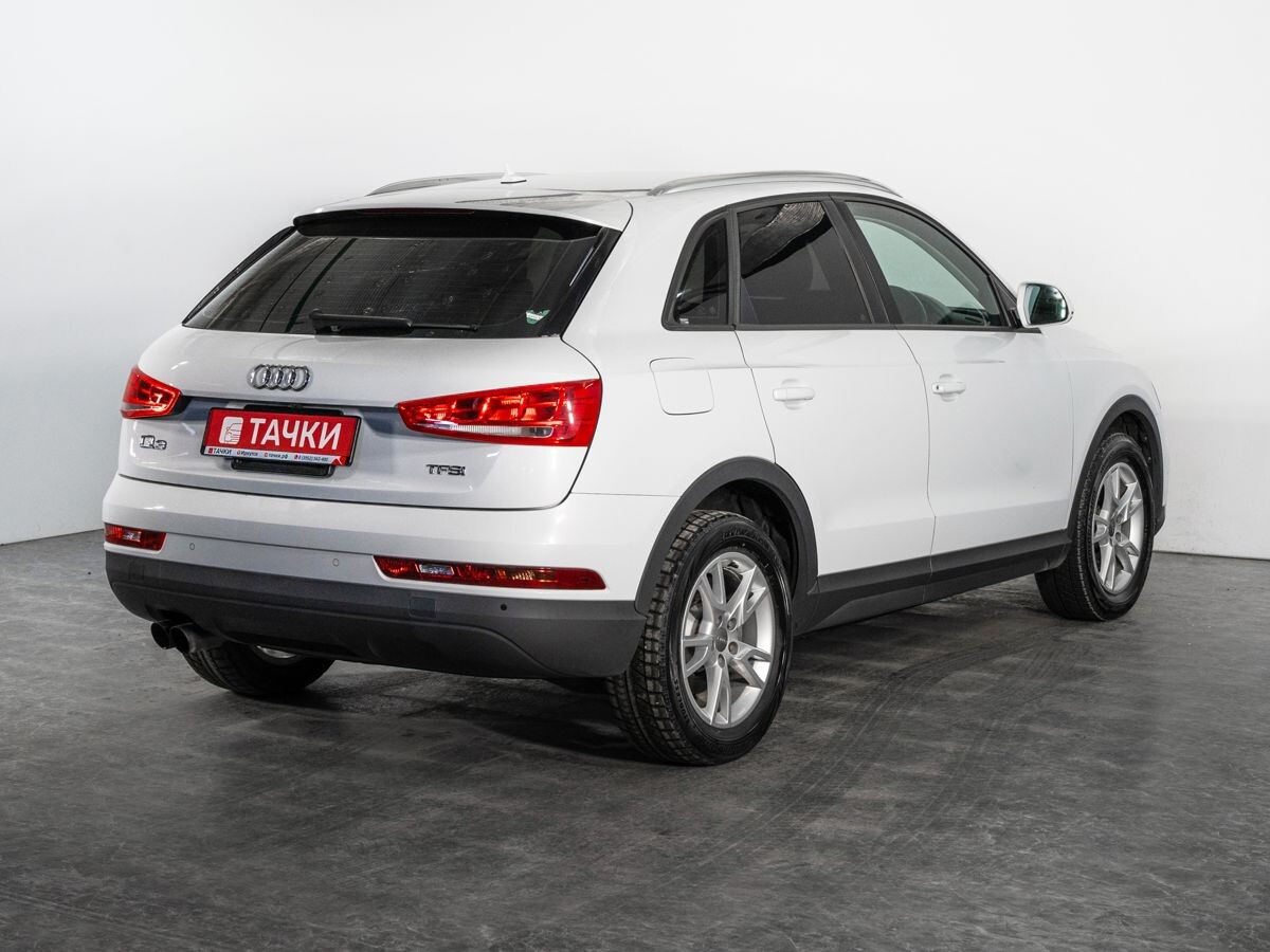 Audi Q3 2015 - фото автомобиля