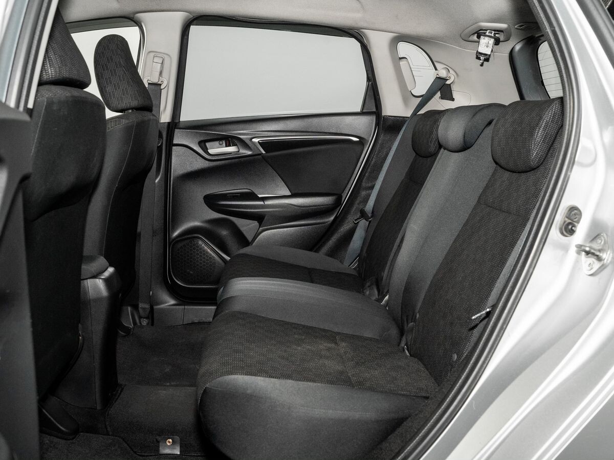 Honda Fit 2013 - фото автомобиля