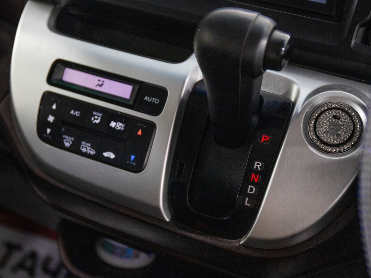 Honda N-WGN 2014 - фото автомобиля