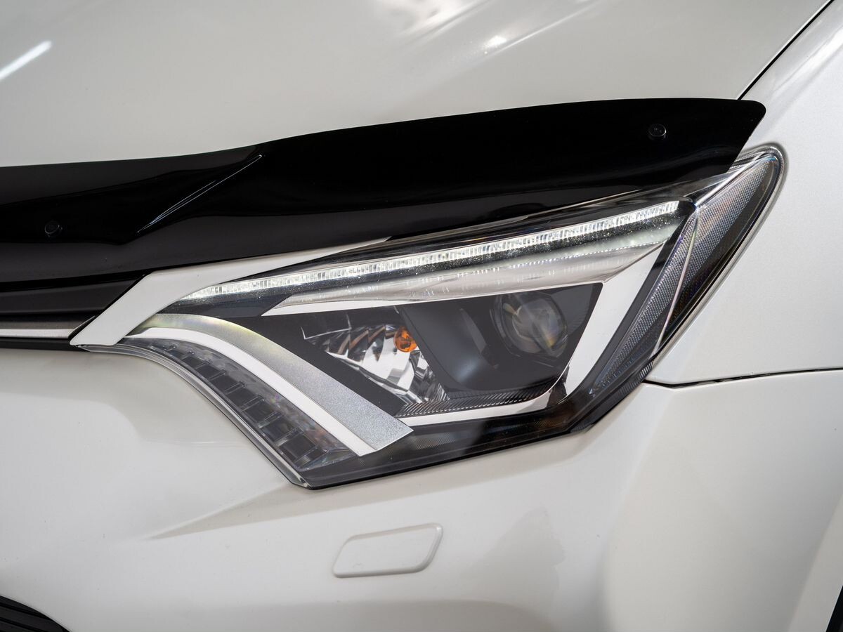 Toyota RAV4 2017 - фото автомобиля