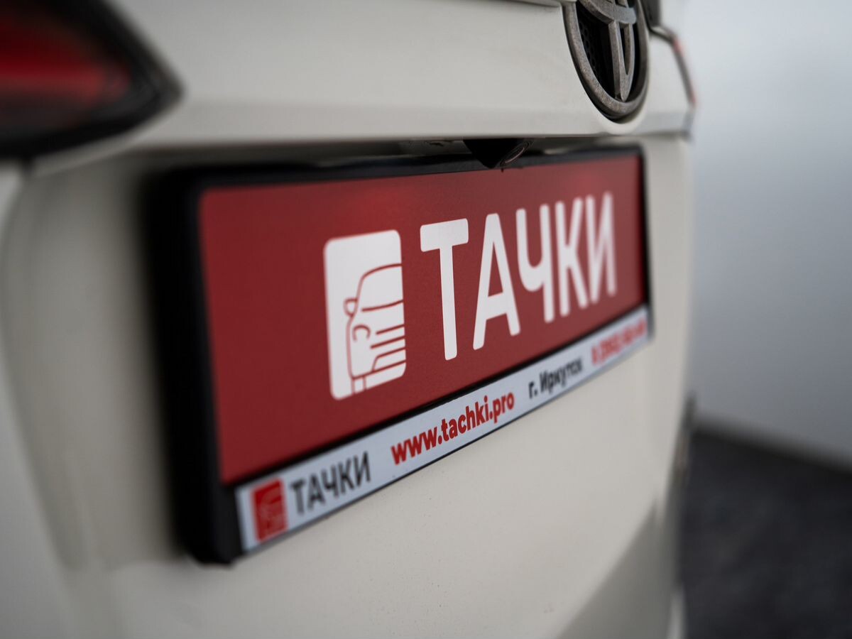 Toyota RAV4 2017 - фото автомобиля