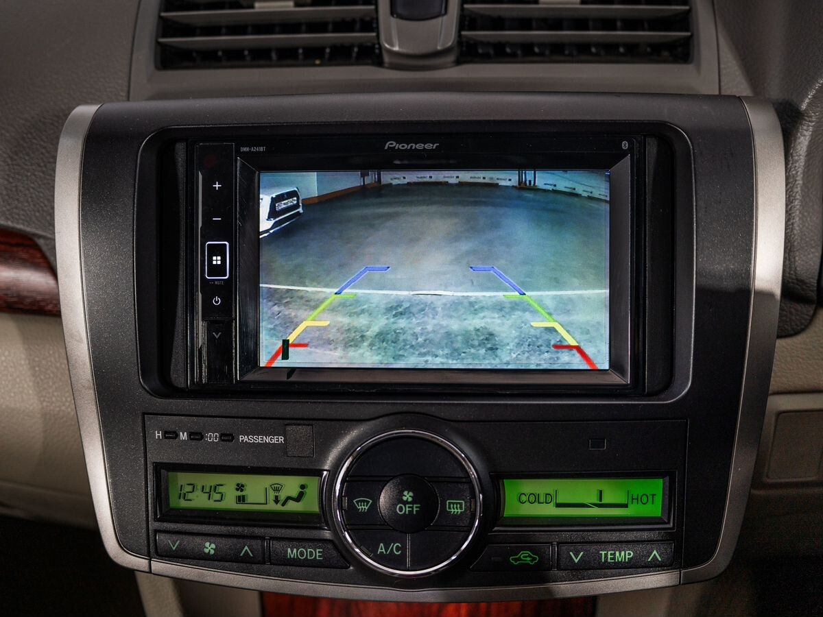 Toyota Premio 2010 - фото автомобиля