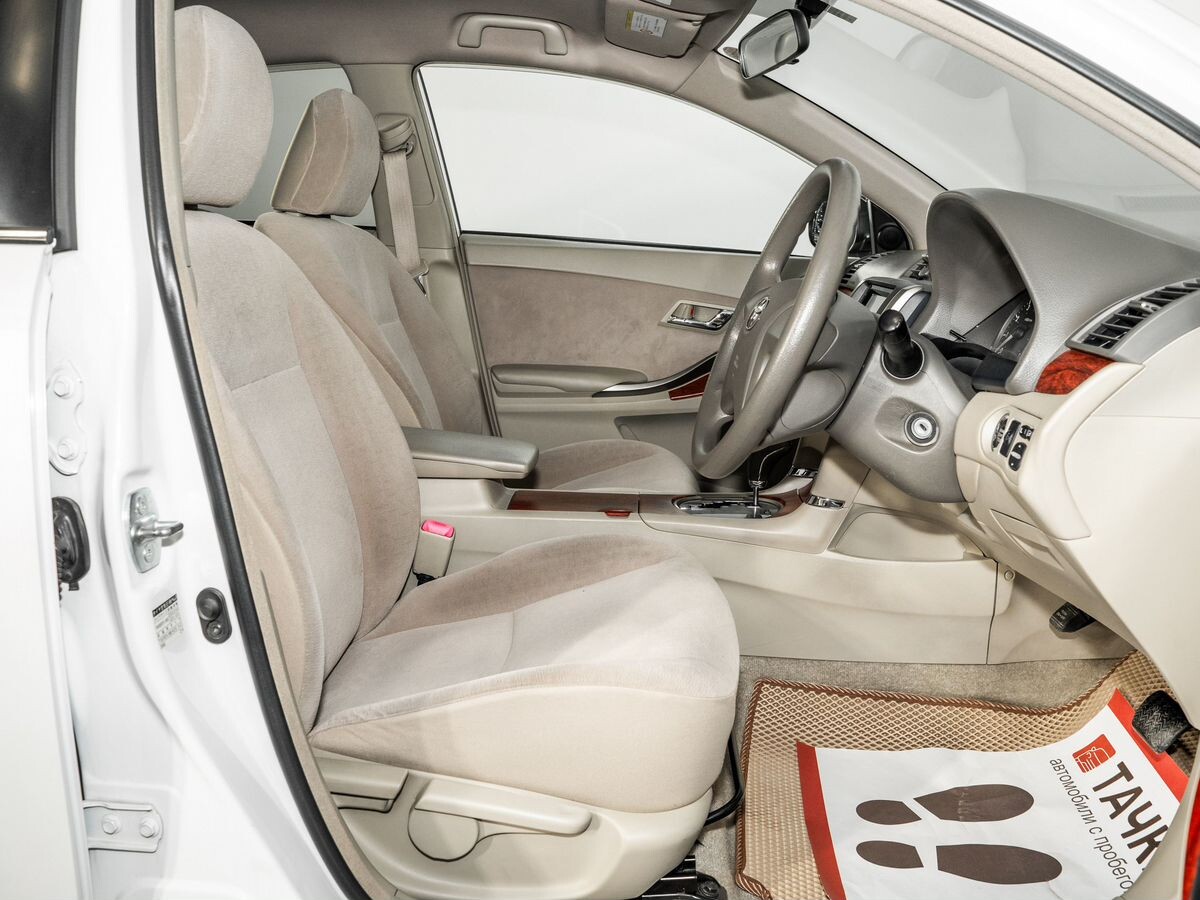 Toyota Premio 2010 - фото автомобиля