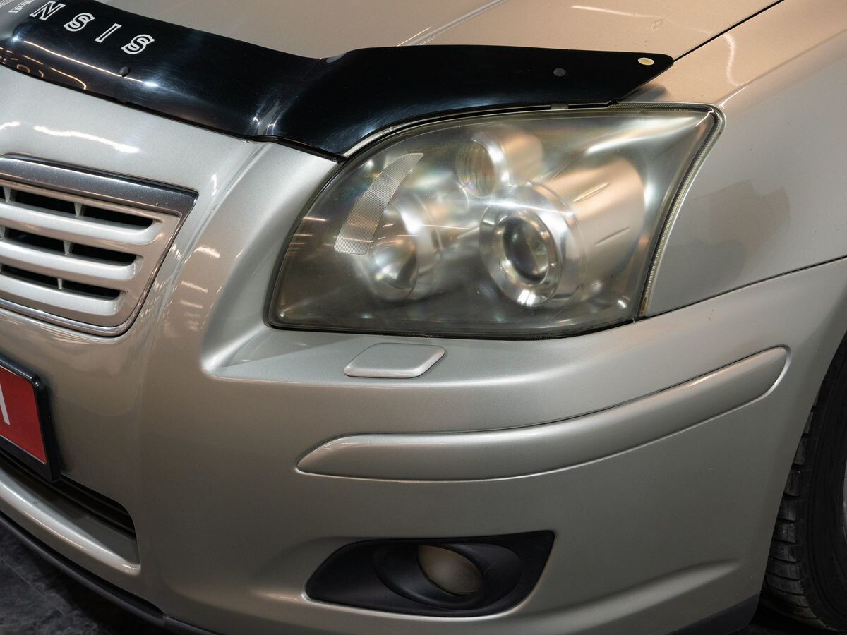 Toyota Avensis 2008 - фото автомобиля