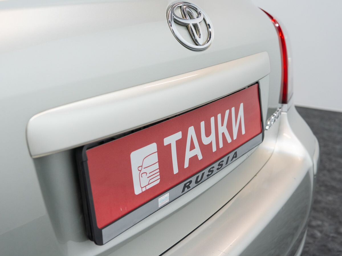 Toyota Avensis 2008 - фото автомобиля