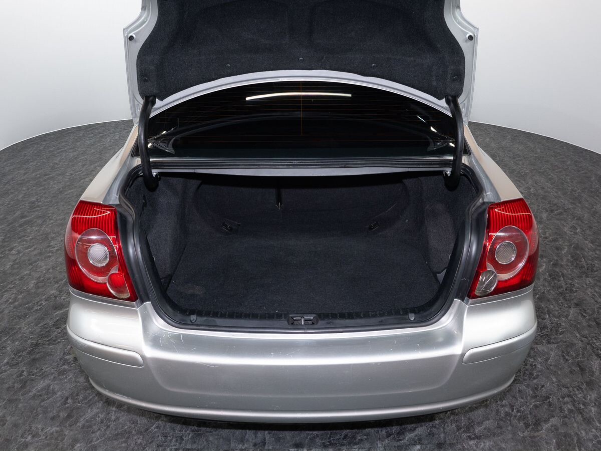 Toyota Avensis 2008 - фото автомобиля