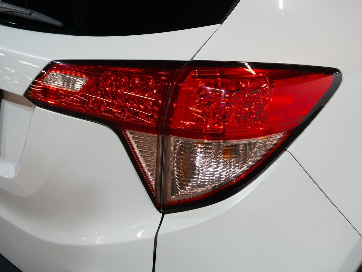 Honda Vezel 2014 - фото автомобиля